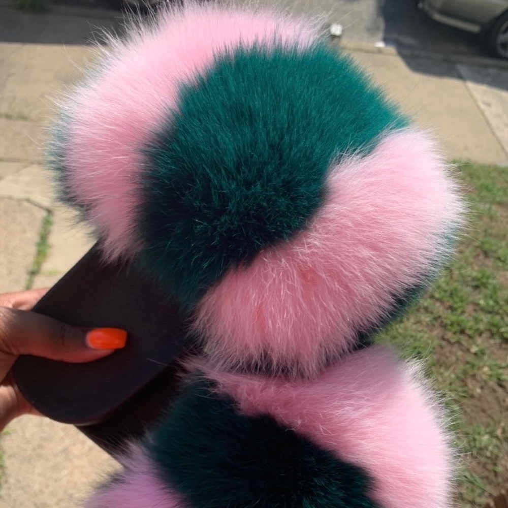 Pink Jungle Custom Real Fur Slides Sizes 8.5,9,9.… - image 1